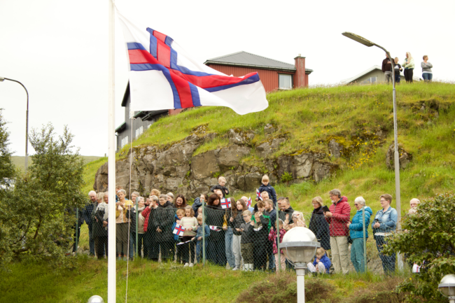 Flaggdagur_reyda_torgid