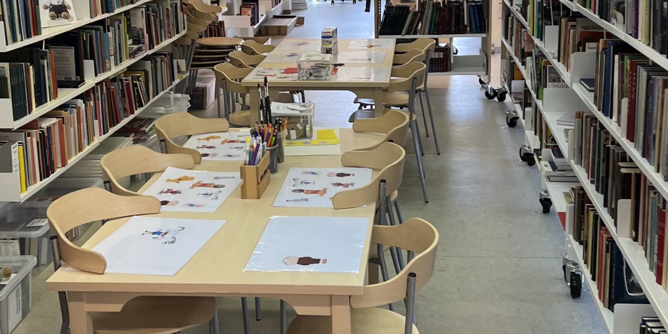 Bókasavn – páskir (2)